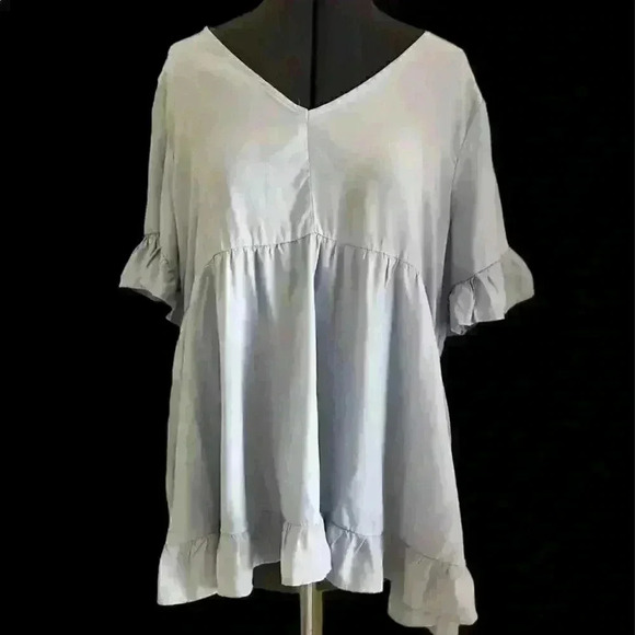 White Birch Light Blue Flared Loose Top Womens Medium - Picture 1 of 7